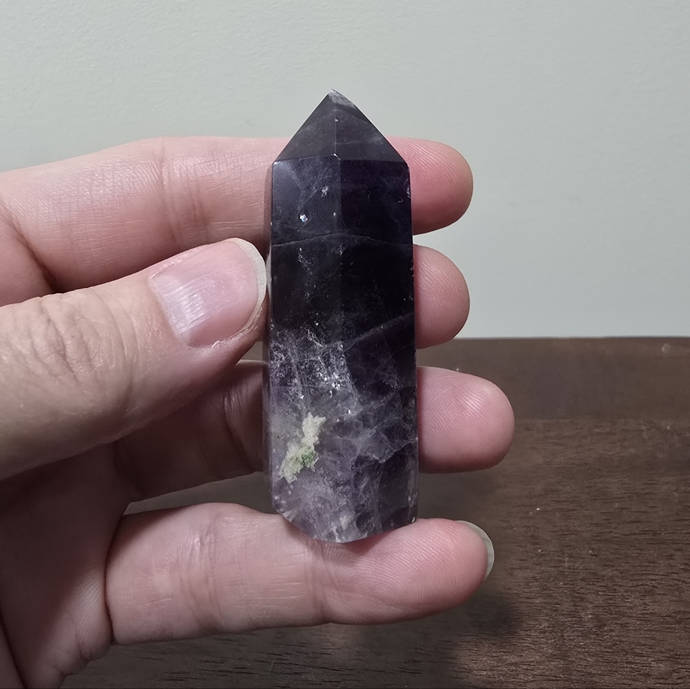Fluorite Crystal Tower - Picture 4 of 5